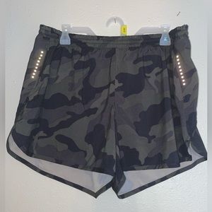 ATHLETIC SHORTS WITH LINER